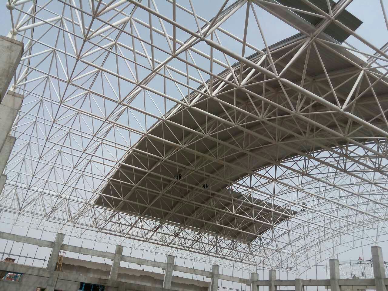 滁州青岛一汽网架